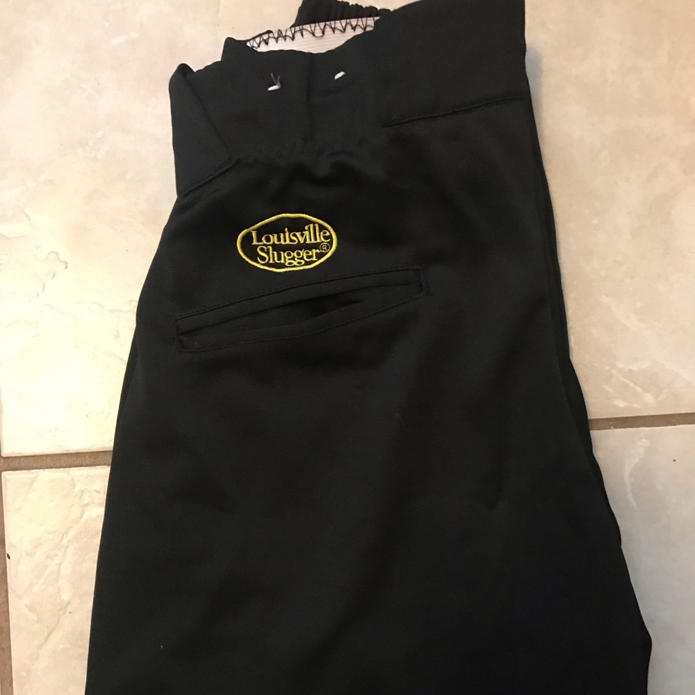 Women’s softball 🥎 pants !